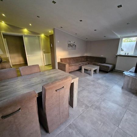 Dorpsdijk 53A Apartment เฟราเวนโปลเดอร์ ภายนอก รูปภาพ